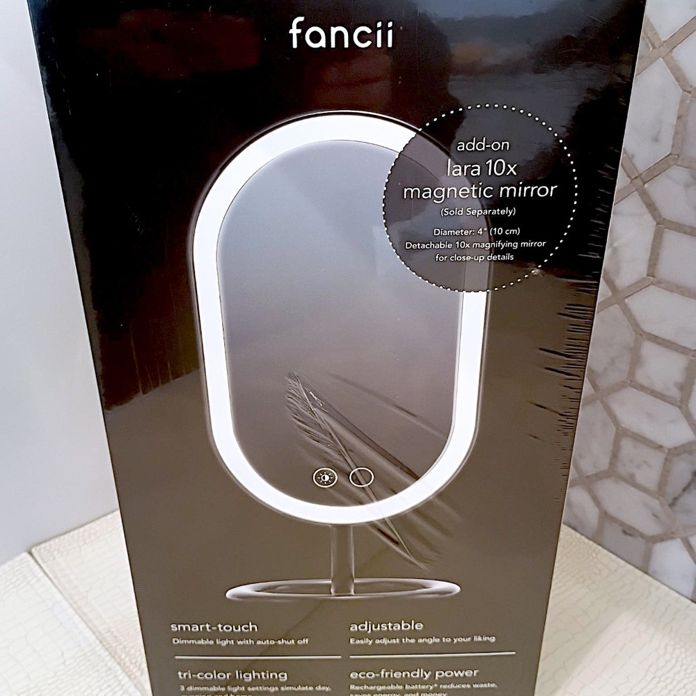 New Factory Sealed Vera Lighted Vanity Mirror (Black) NIB Box - Picture 3 of 12